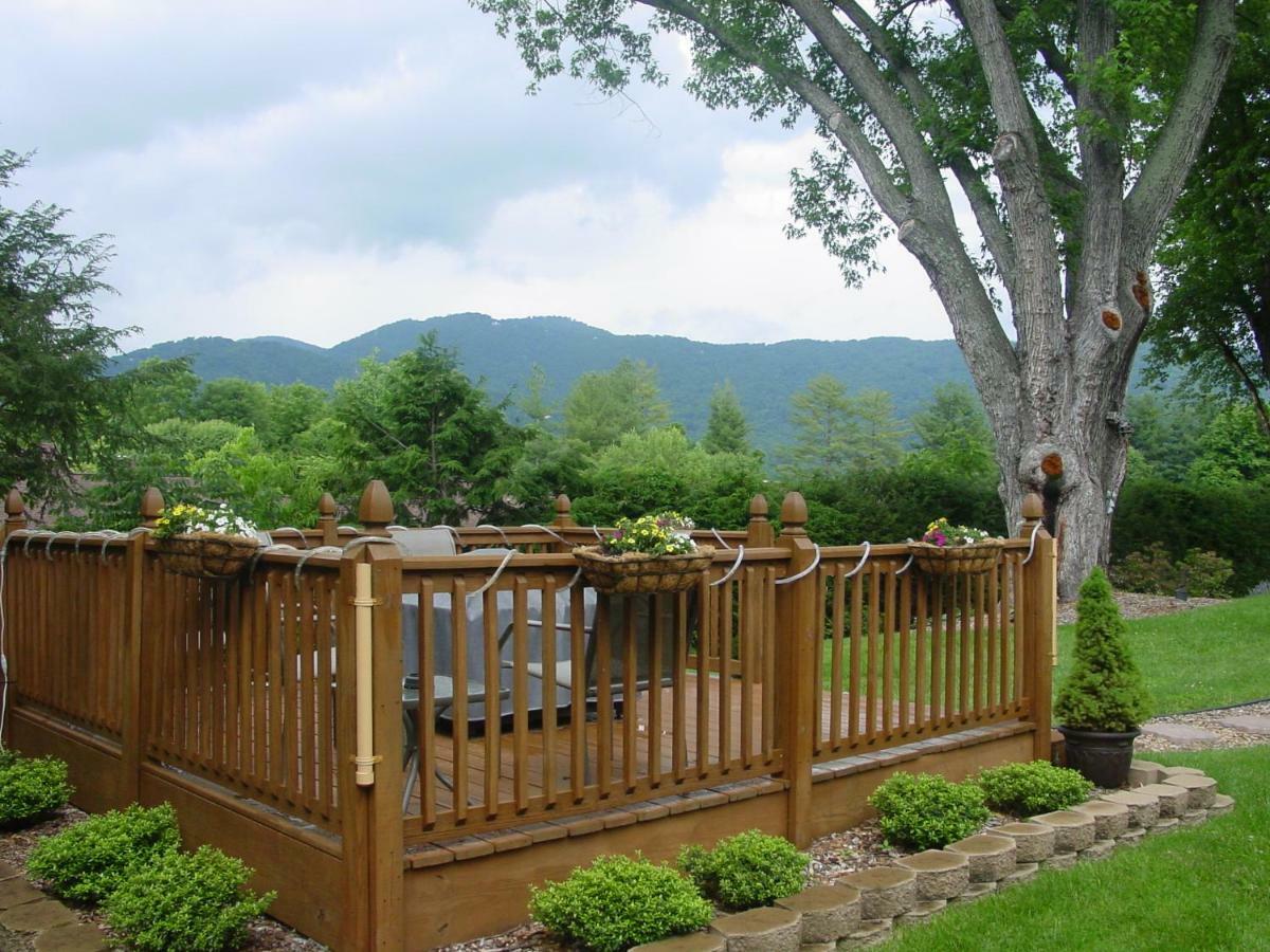 Brookside Cottages Waynesville Exterior photo